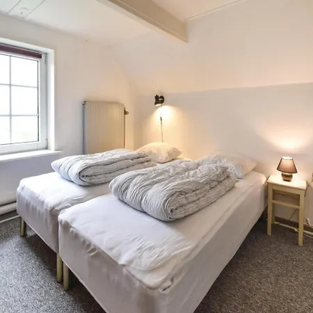 Three-bedroom In Haarby Hébergement de vacances Hårby