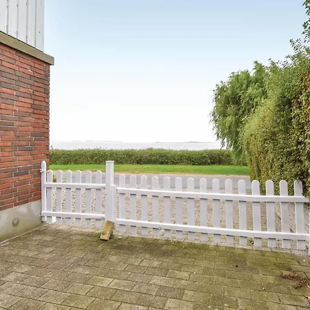 Three-bedroom In Haarby Hébergement de vacances Hårby