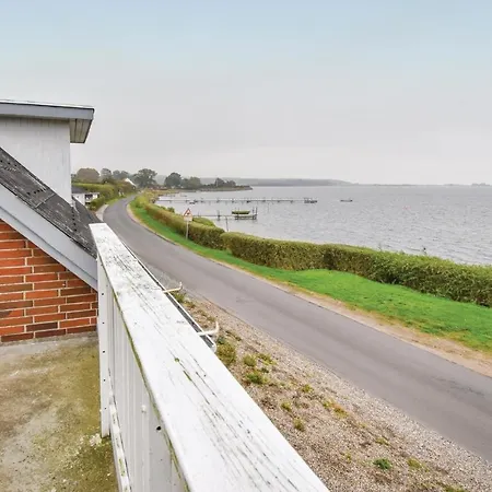 Three-bedroom In Haarby *