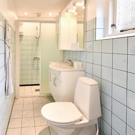 Three-bedroom In Haarby Hébergement de vacances